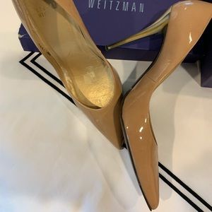 Stuart Weitzman Nude Patent Leather. Marble Heel